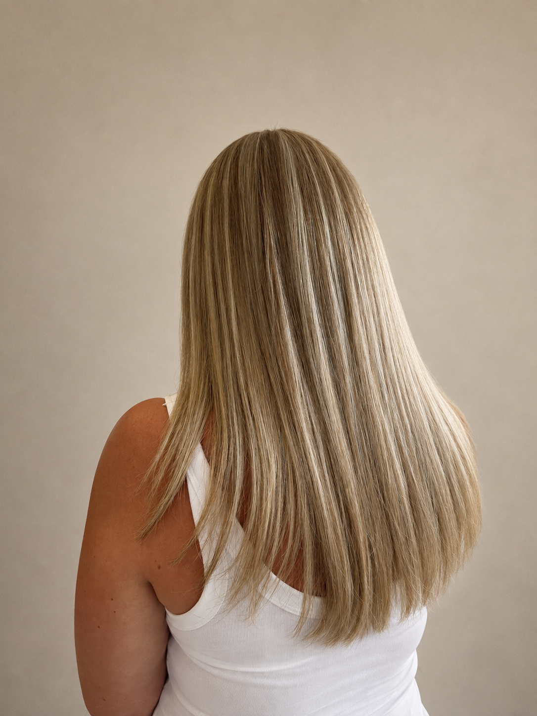 Sandblonde Längen mit rundem Schnitt